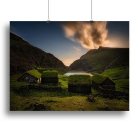 Saksun Village Canvas Print or Poster (Type: Standard Framed Canvas Print, size: 16" x 12" / 42cm x 30cm (approx))